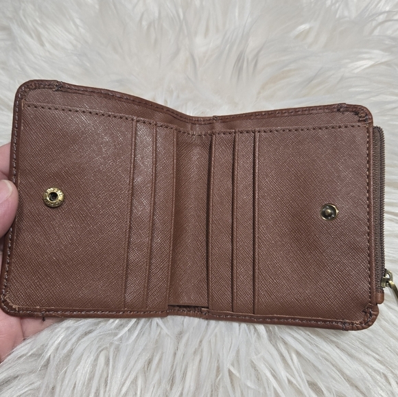 Vintage Women's Brown Leather Wallet With Side Coin Zipper - Picture 2 of 11